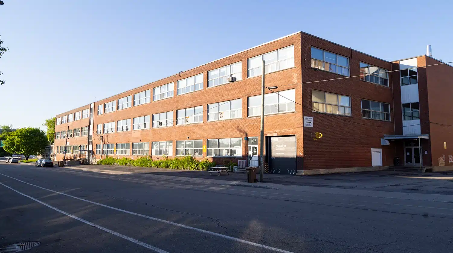 Why Kreadar Is a Smart Choice for Light Industrial Space in Montreal